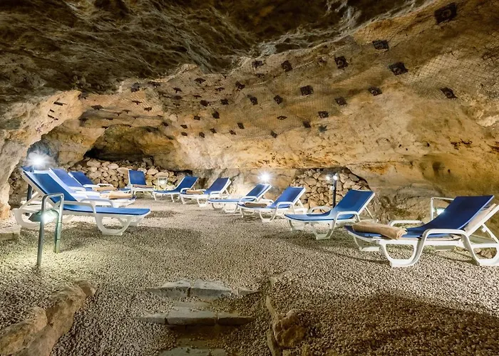 Отель Hunguest Pelion 3*