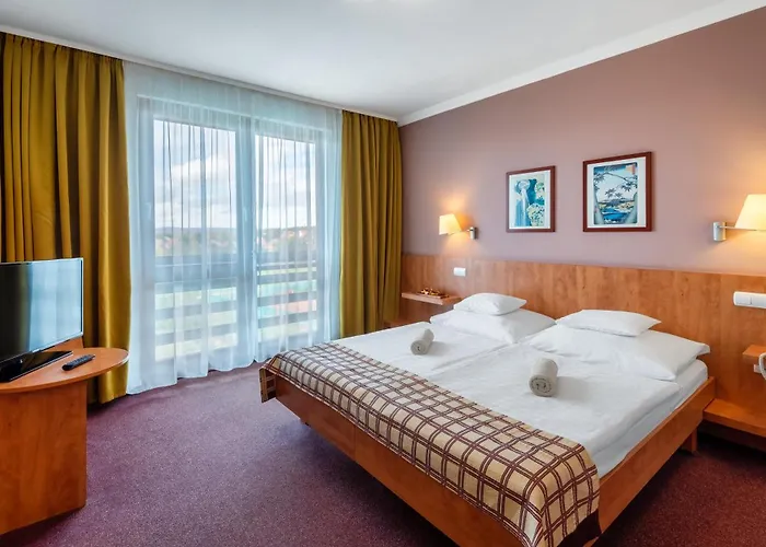 Hunguest Pelion Отель 3*