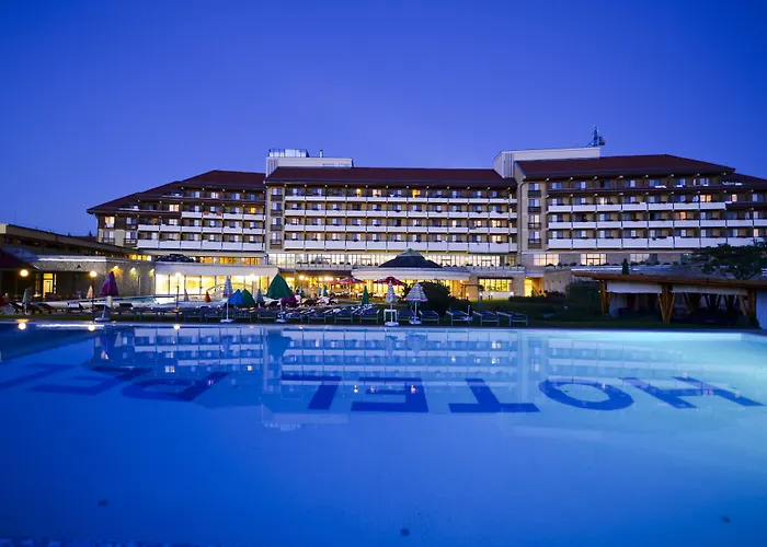 Hunguest Pelion Отель