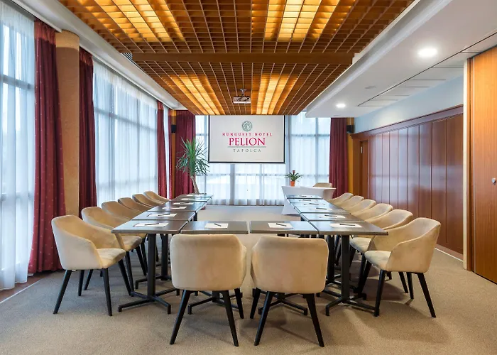 Hunguest Pelion Отель Тапольца