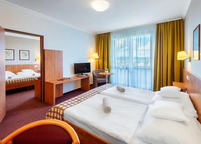 Hunguest Pelion Отель 3*